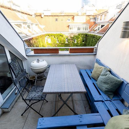 Luxurious Maisonette Apartment At The Heart Of Viena Exterior foto
